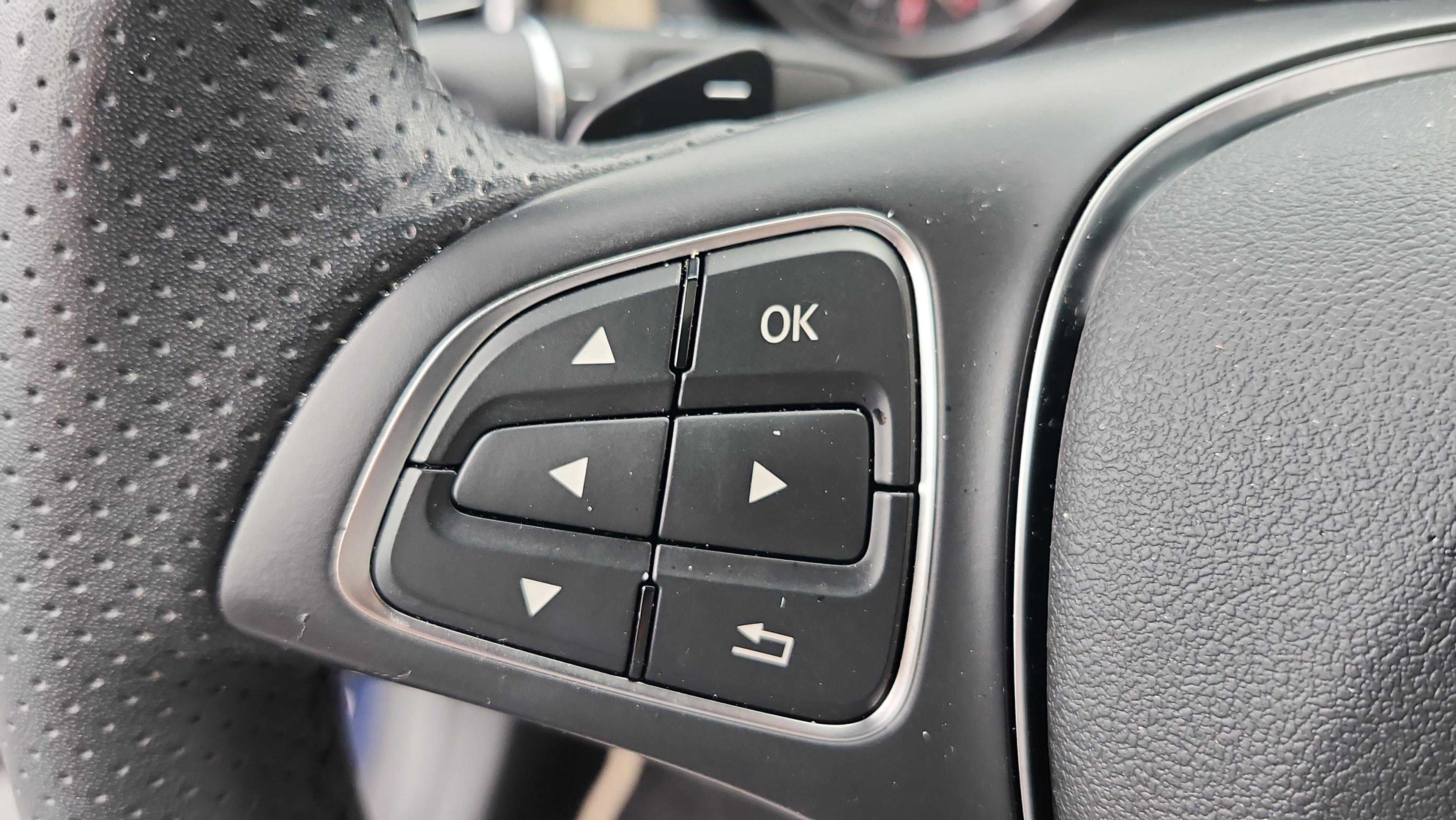 Used 2018 Mercedes-Benz CLA 250 image 24