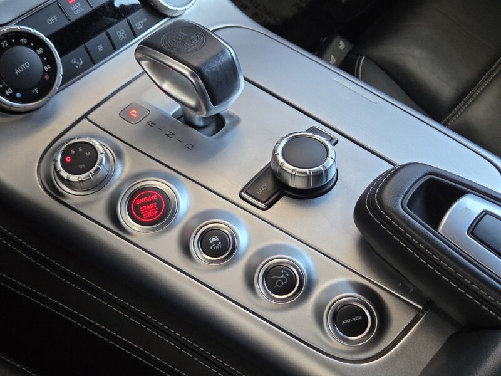 Used 2012 Mercedes-Benz SLS AMG Roadster image 31