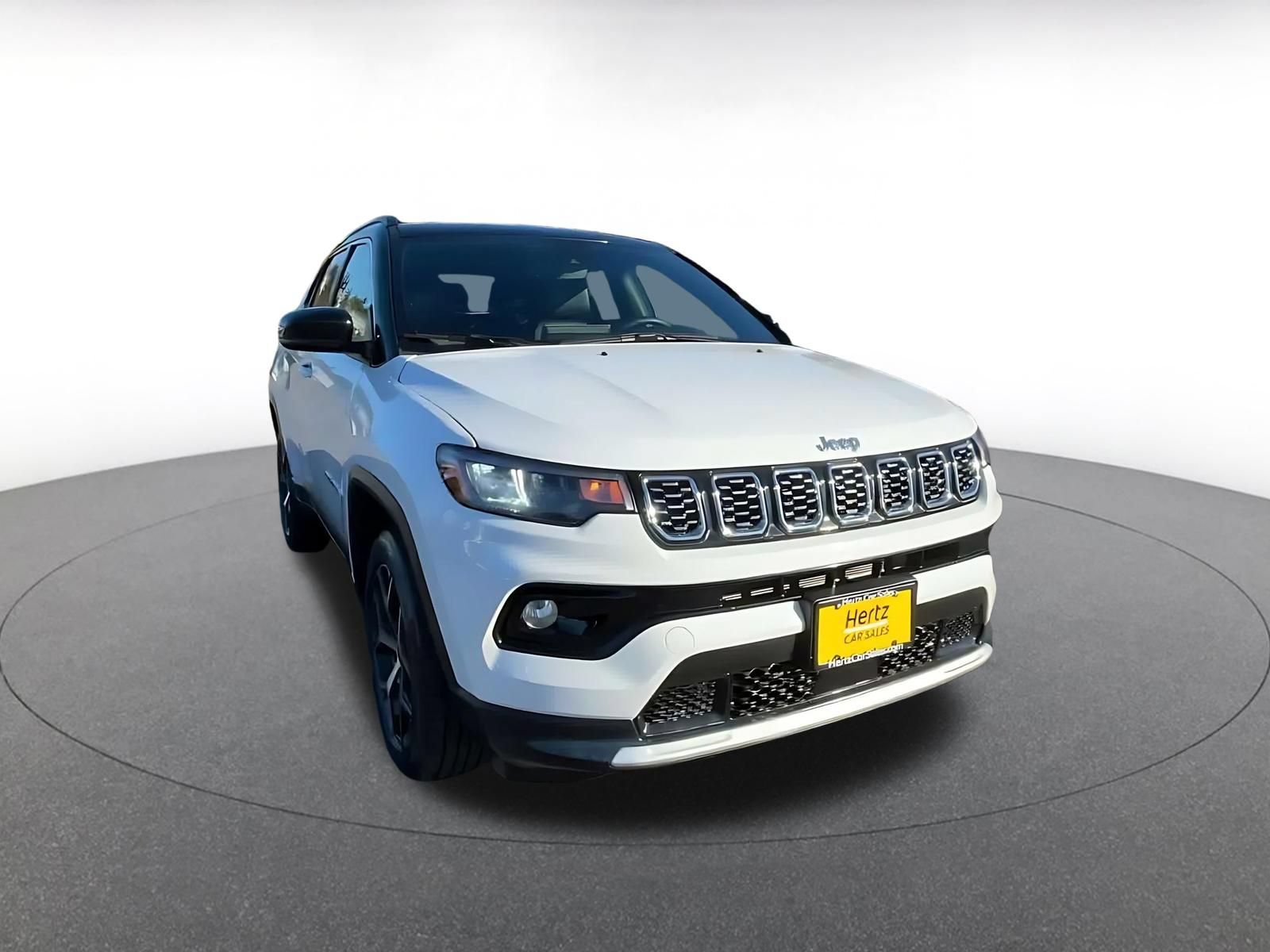 Used 2025 Jeep Compass Limited AWD/4WD image 3