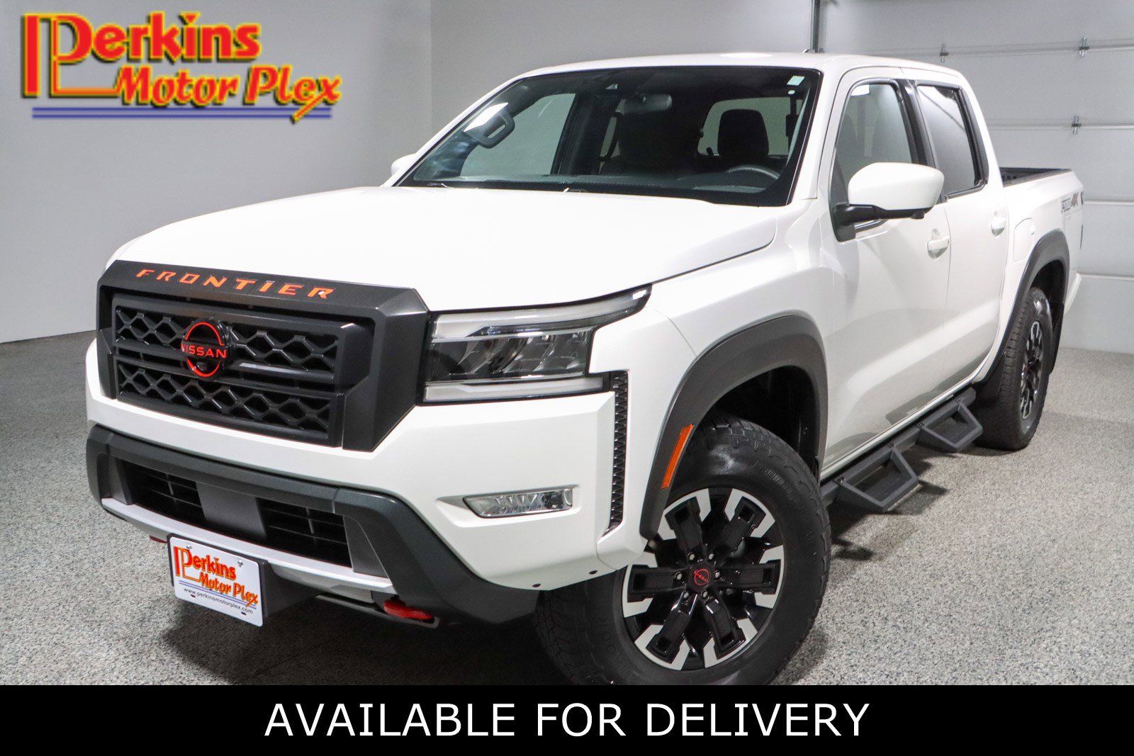 Used 2023 Nissan Frontier PRO-4X w/ Pro Convenience Package AWD/4WD image 1