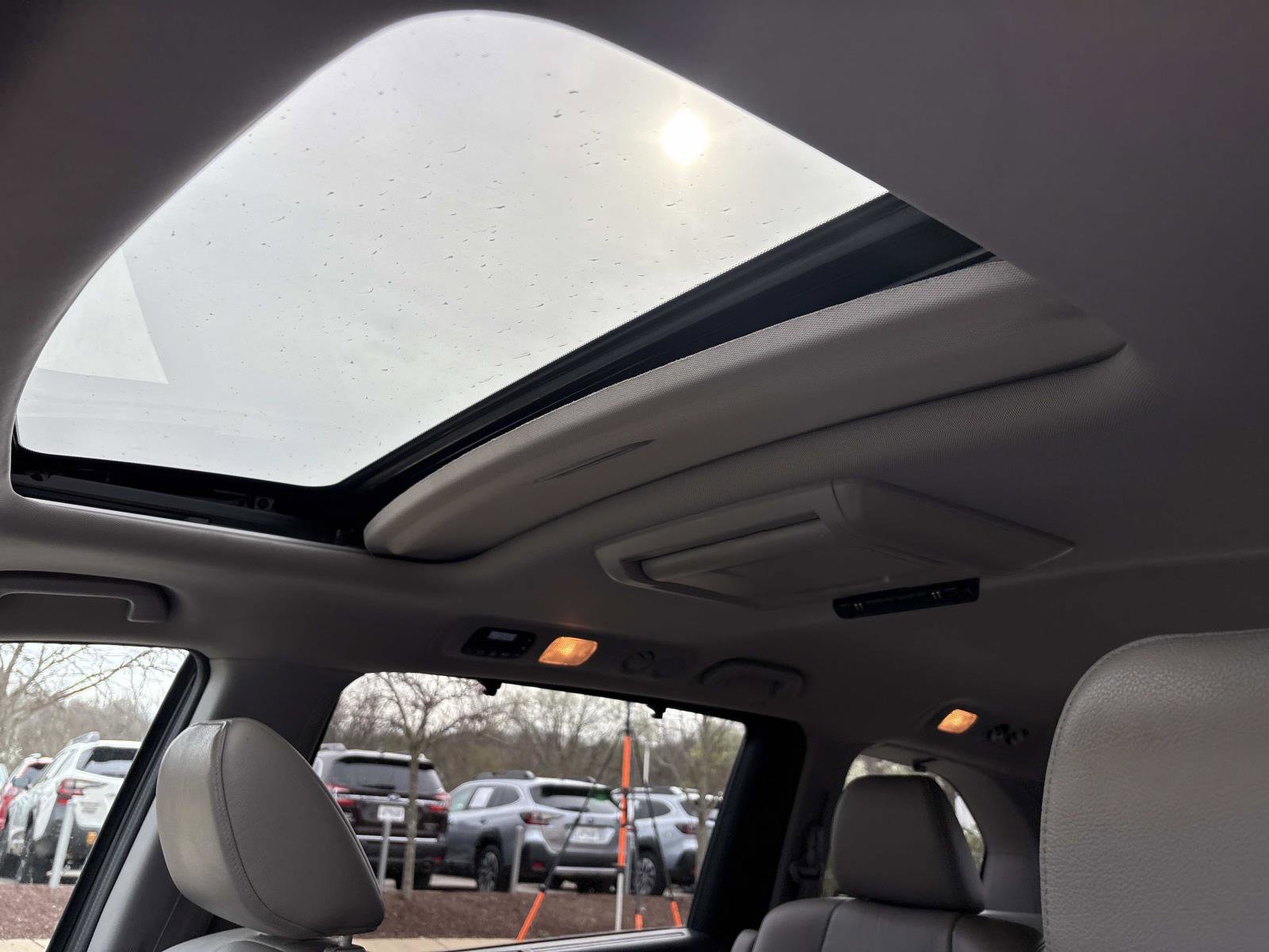 Used 2015 Honda Odyssey EX-L image 15