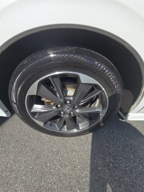 Used 2024 Honda Odyssey Elite image 23
