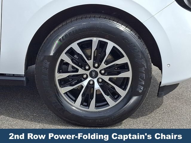 Used 2025 Ford Expedition Max Platinum AWD/4WD image 10