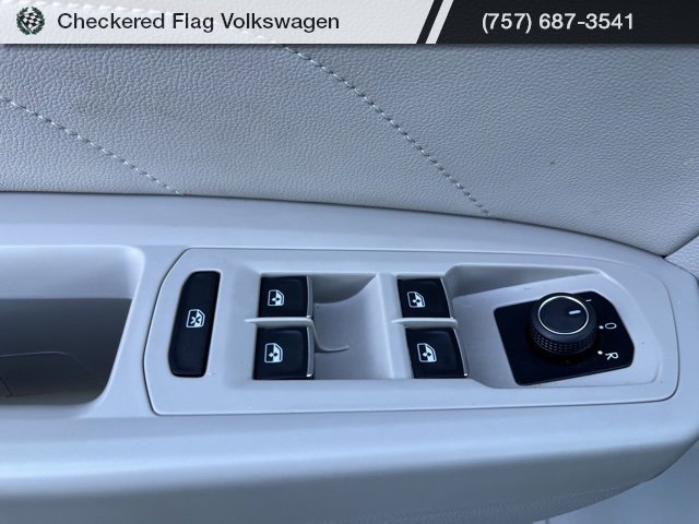Used 2022 Volkswagen Atlas SE w/ Panoramic Sunroof Package image 20