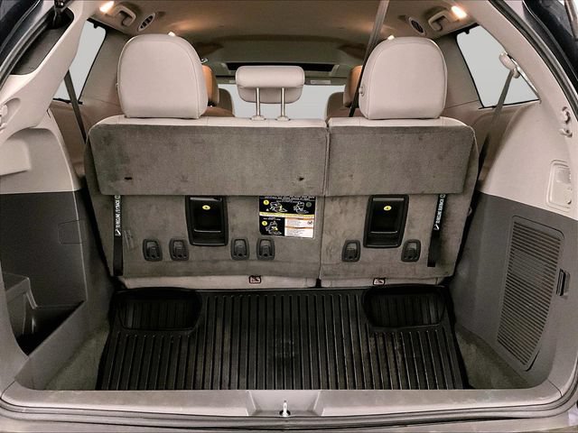 Used 2018 Toyota Sienna XLE w/ XLE Navigation Package AWD/4WD image 36