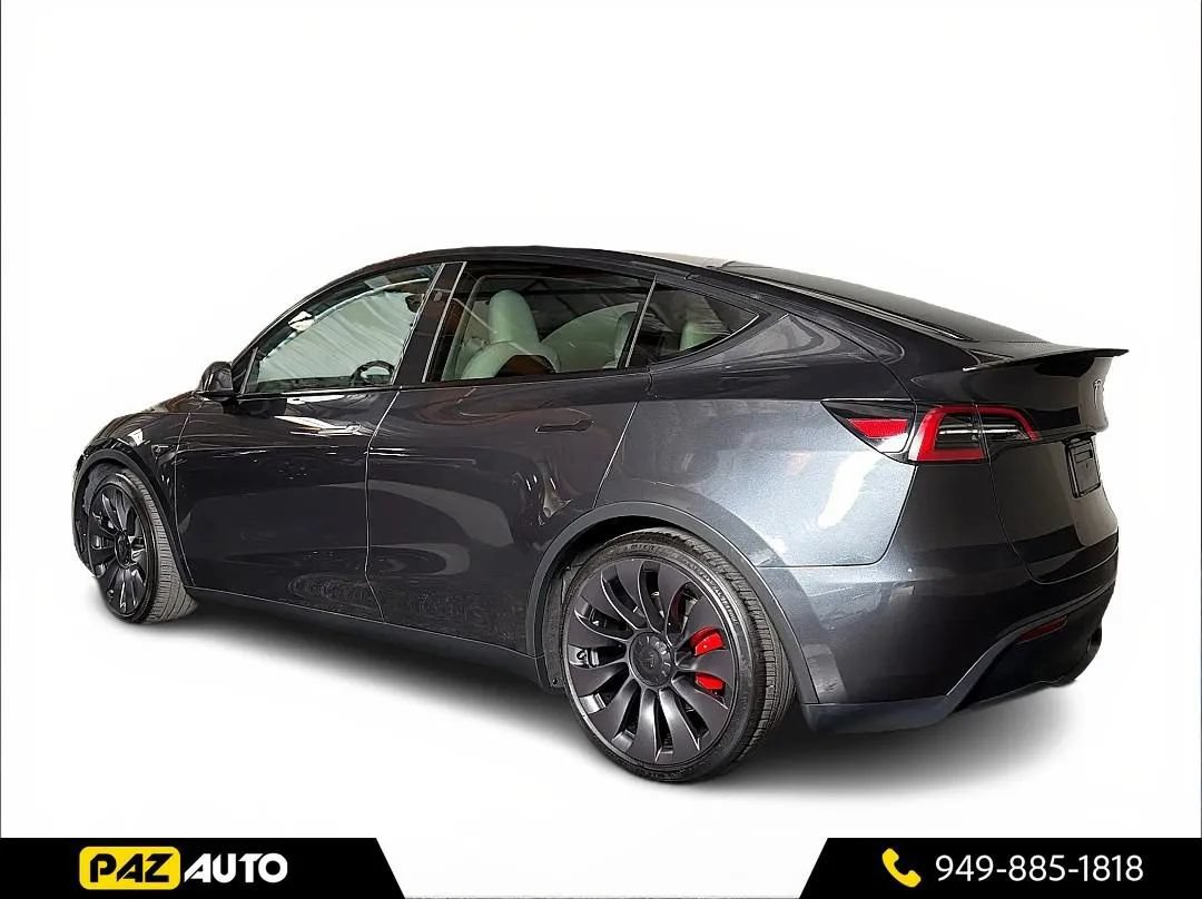 Used 2024 Tesla Model Y Performance AWD/4WD image 3