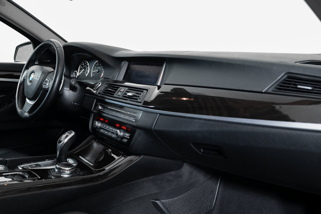 Used 2016 BMW 528i Sedan RWD image 35
