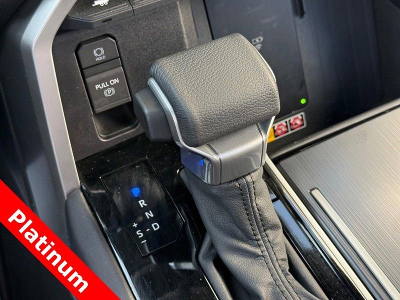 Used 2025 Toyota Sequoia Platinum image 27
