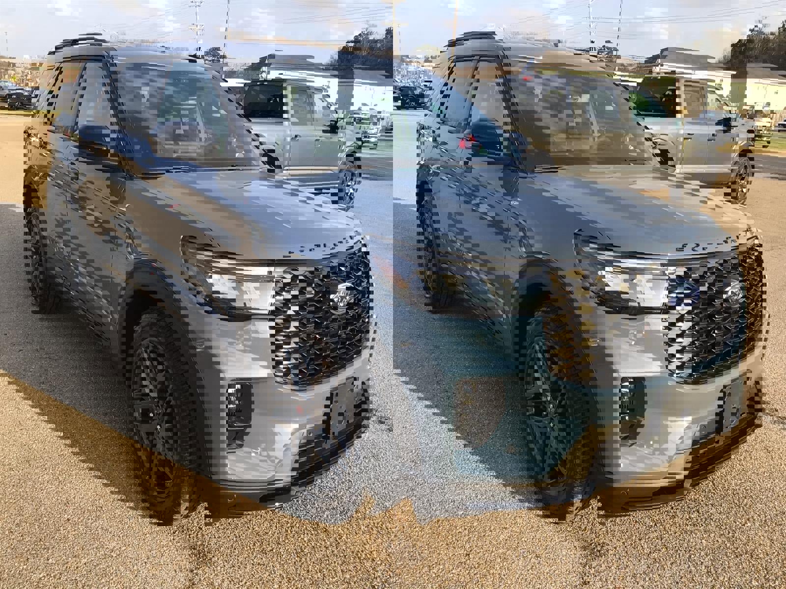 New 2026 Ford Explorer ST-Line w/ ST-Line Street Pack image 7