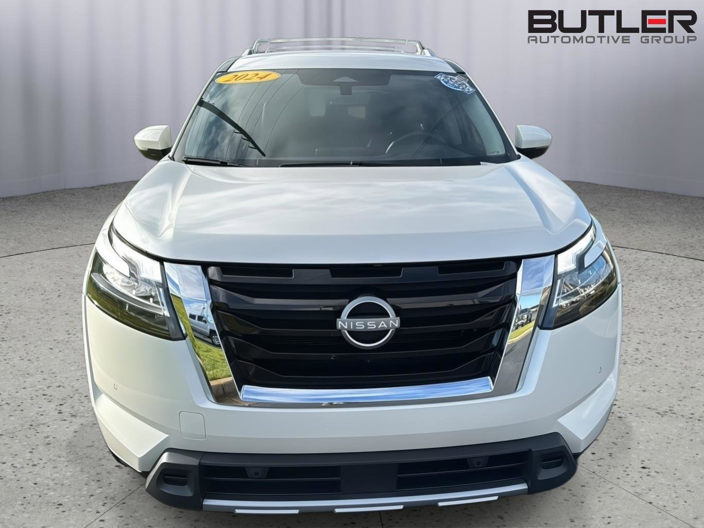 Used 2024 Nissan Pathfinder SL image 7