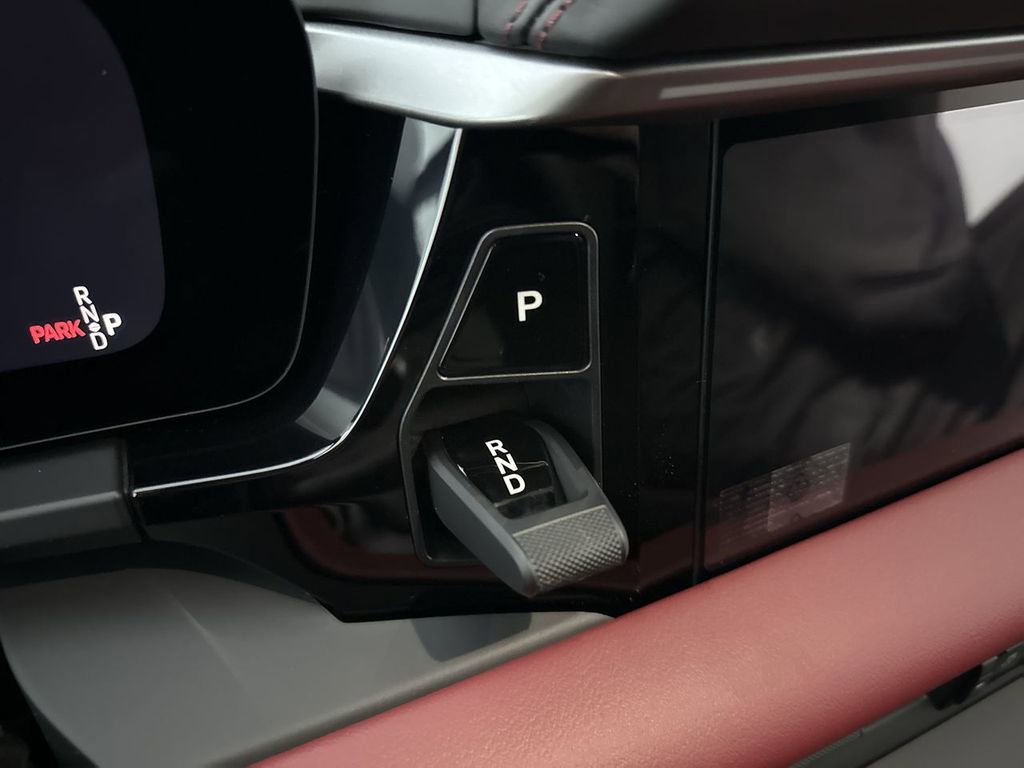 New 2026 Porsche Macan 4 Electric AWD/4WD image 33