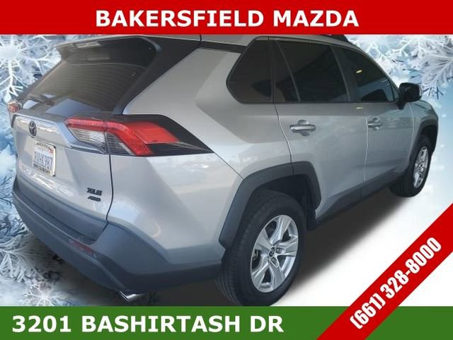 Used 2021 Toyota RAV4 XLE image 5