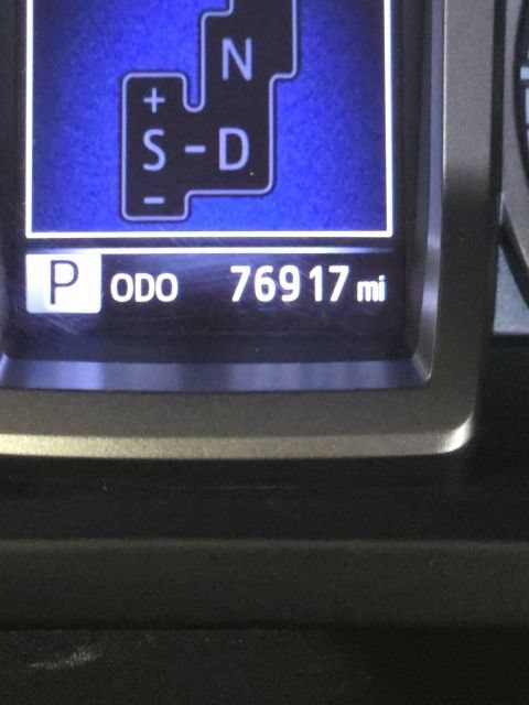 Used 2019 Toyota Tacoma SR5 AWD/4WD image 9