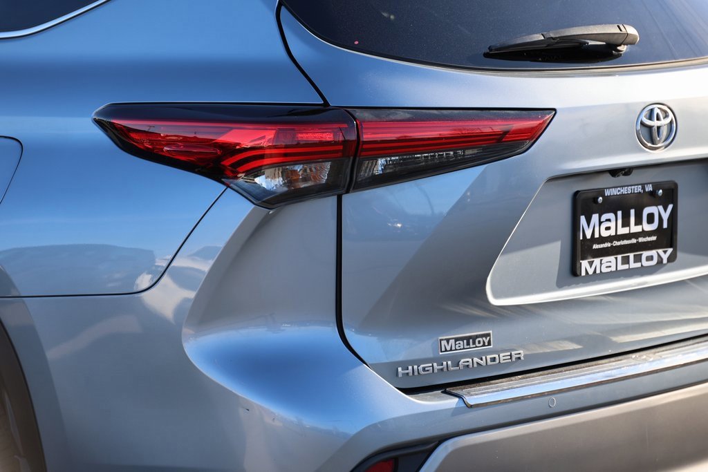 Used 2021 Toyota Highlander Platinum image 7