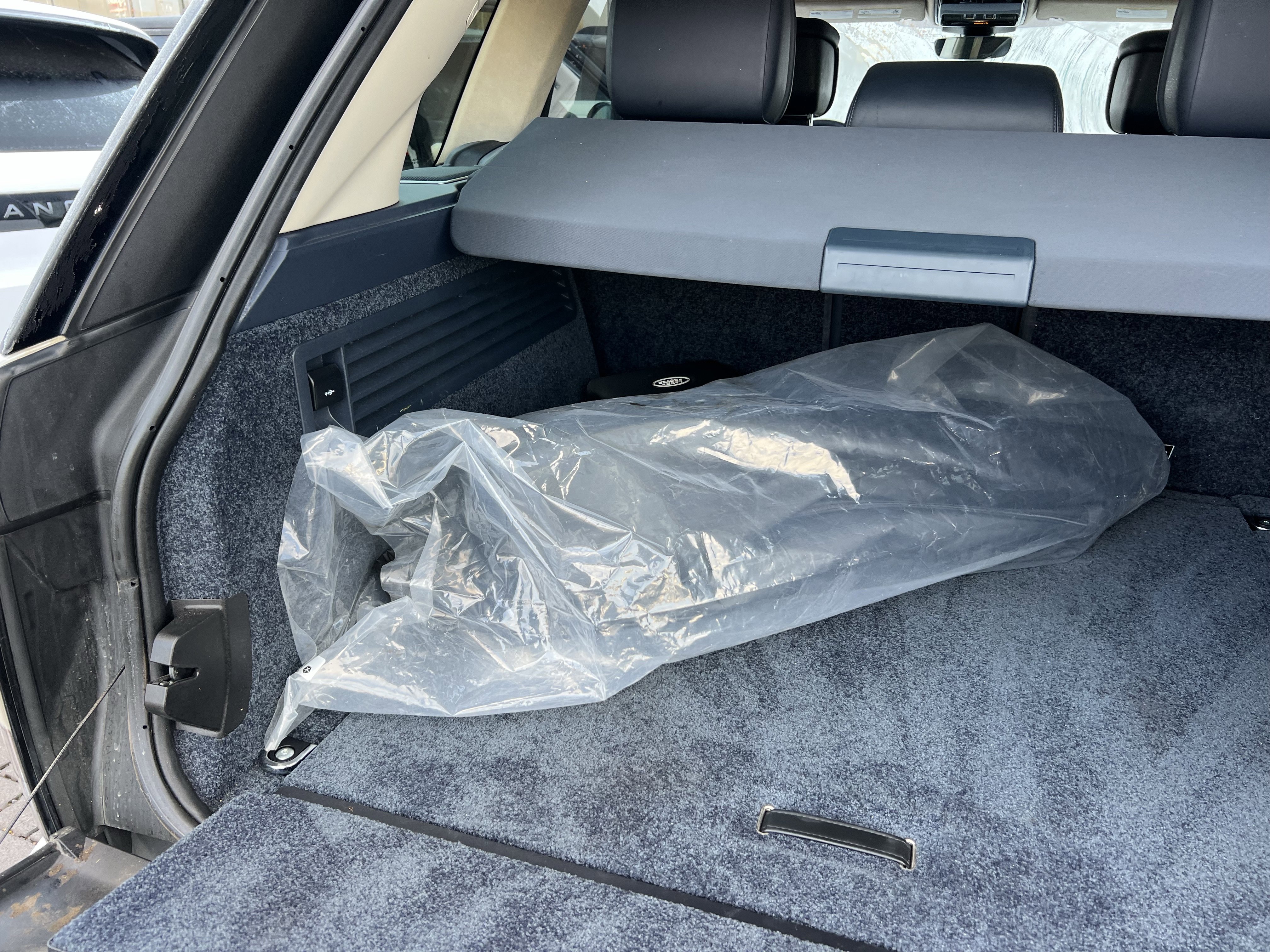 Certified 2022 Land Rover Range Rover P525 Westminster Edition image 35