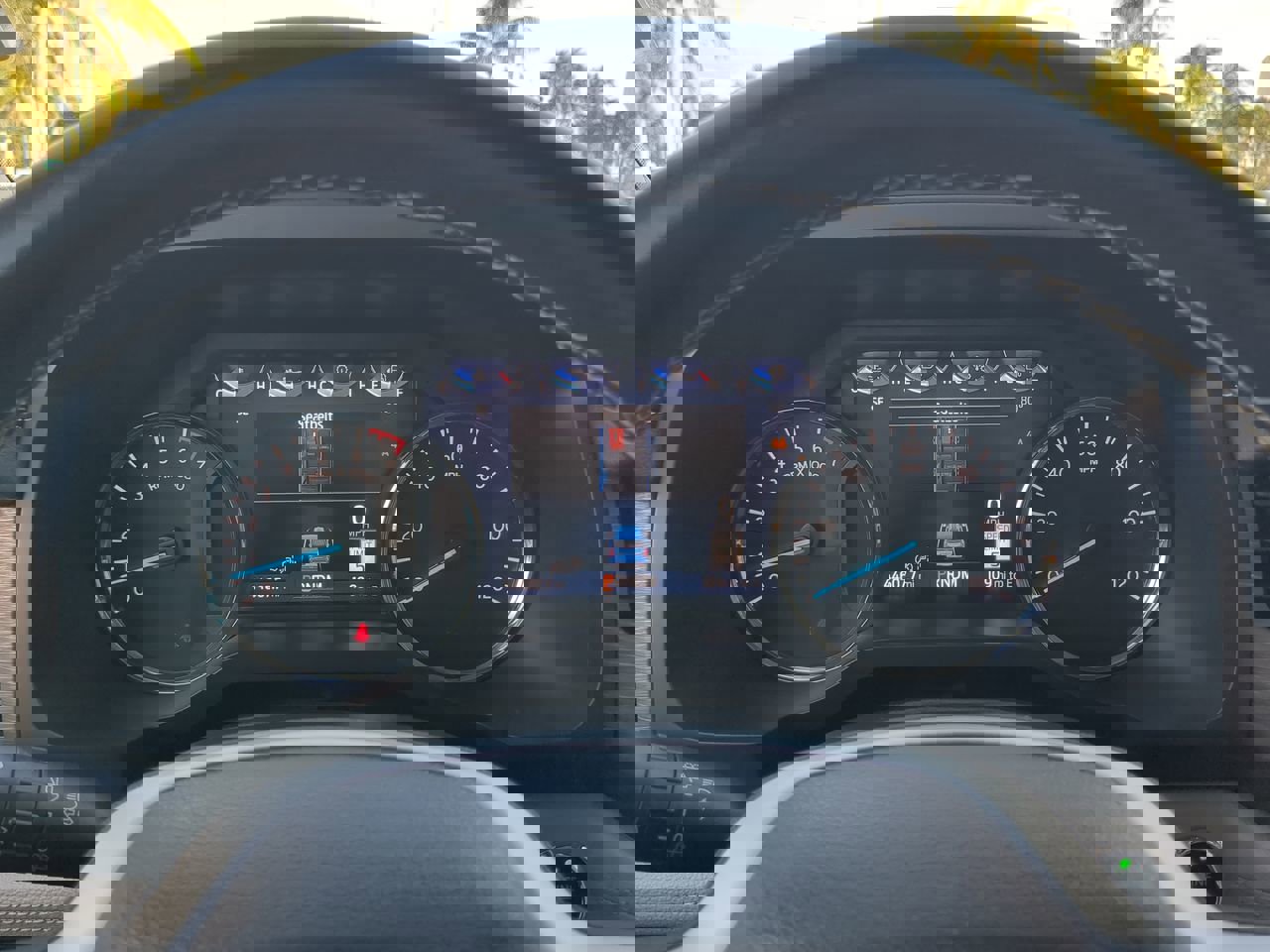 Used 2024 Ford Expedition Limited image 29