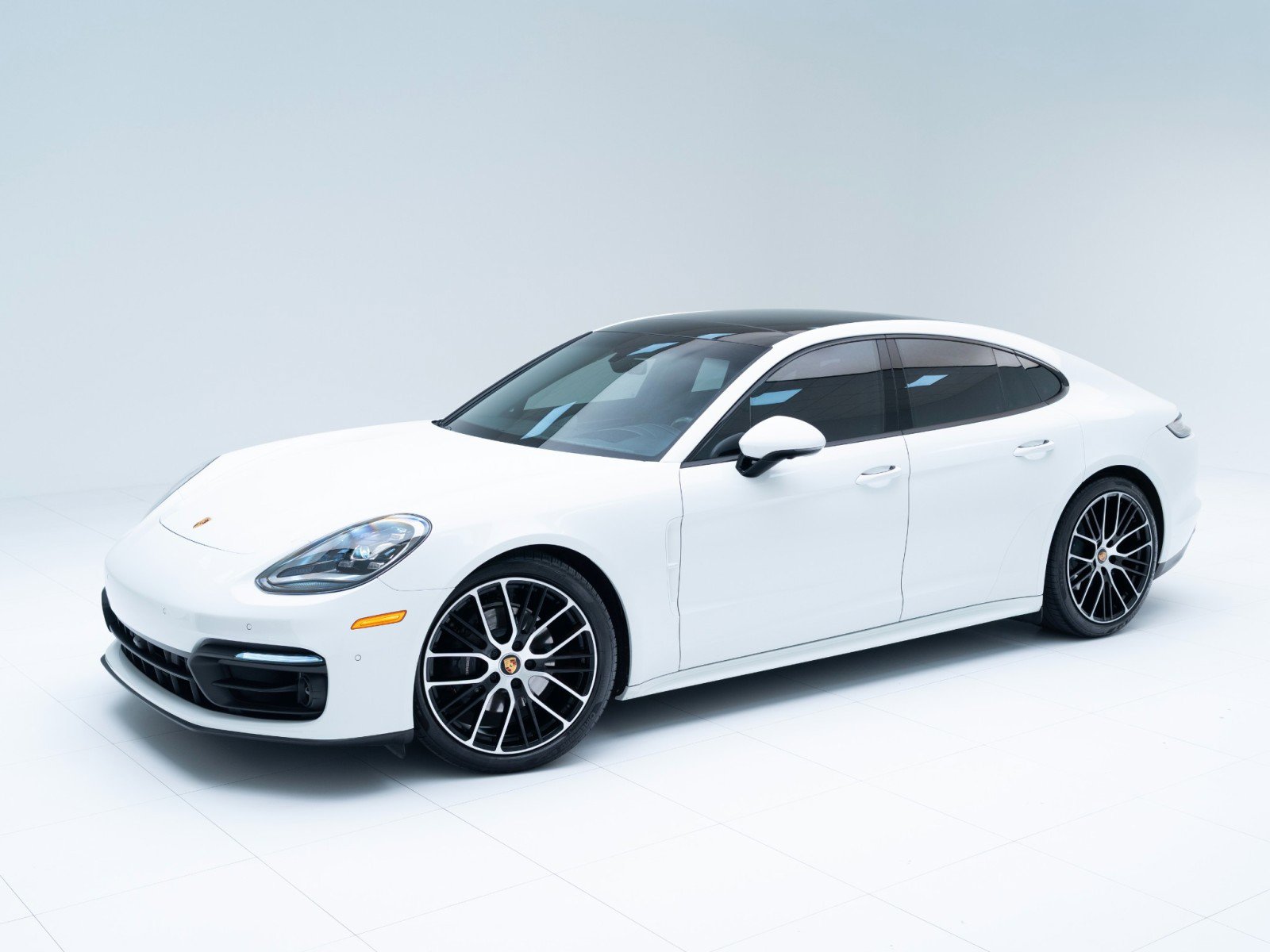 Certified 2023 Porsche Panamera Platinum Edition