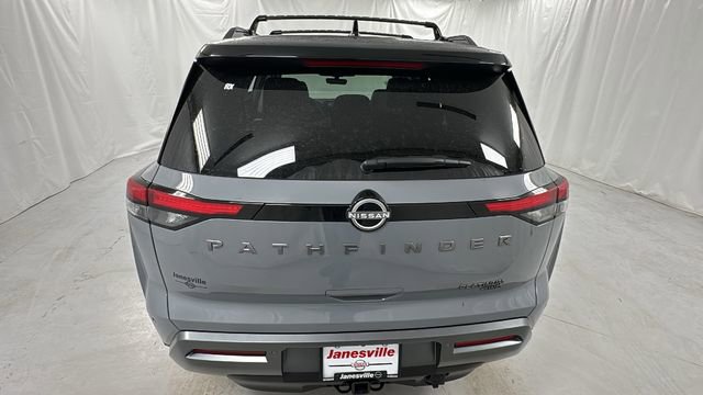 New 2026 Nissan Pathfinder Platinum image 4