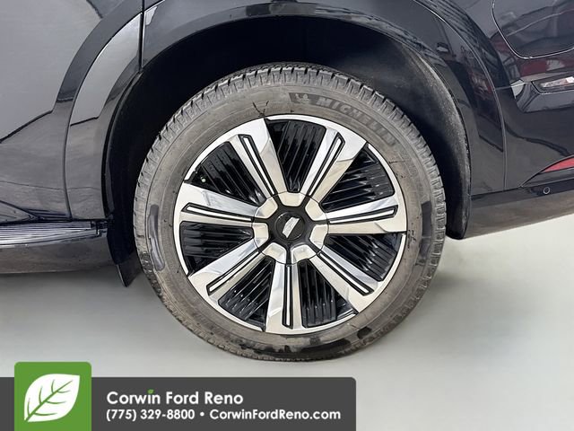 Used 2025 Cadillac Escalade IQ Luxury 2 image 35