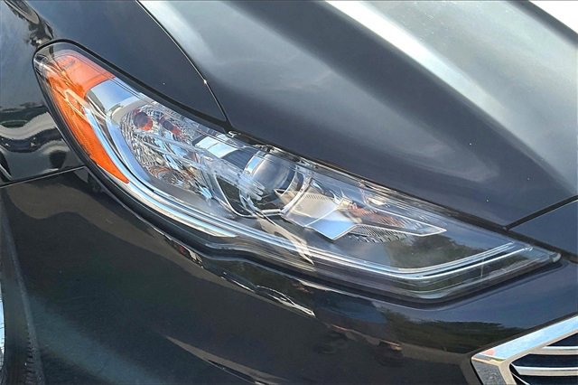 Used 2017 Ford Fusion S image 30