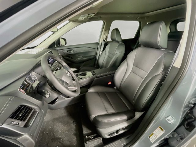 New 2027 Nissan Rogue Dark Armor FWD image 13