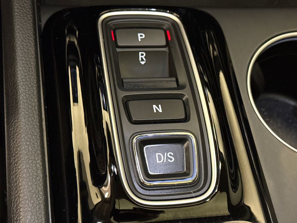 Certified 2025 Honda Pilot Elite image 33