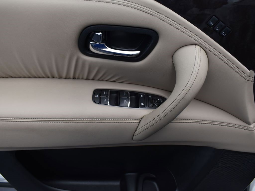 Used 2024 Nissan Armada Platinum w/ Captain's Chairs Package image 11