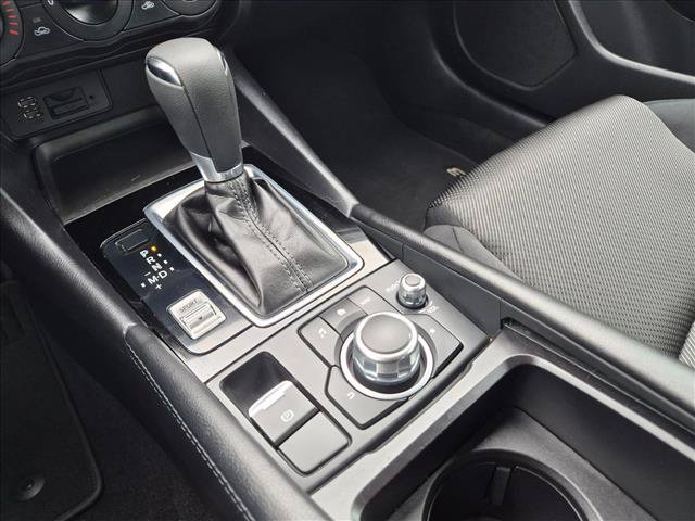 Used 2017 MAZDA MAZDA3 Sport FWD image 12