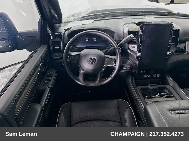Used 2025 RAM 2500 Limited AWD/4WD image 23