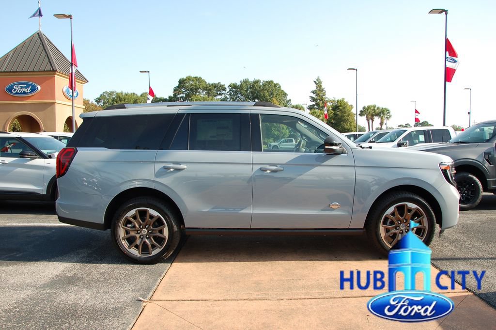 New 2027 Ford Expedition King Ranch RWD image 6