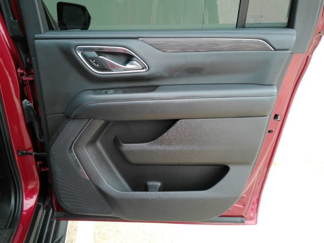 Used 2021 Chevrolet Suburban LS RWD image 23