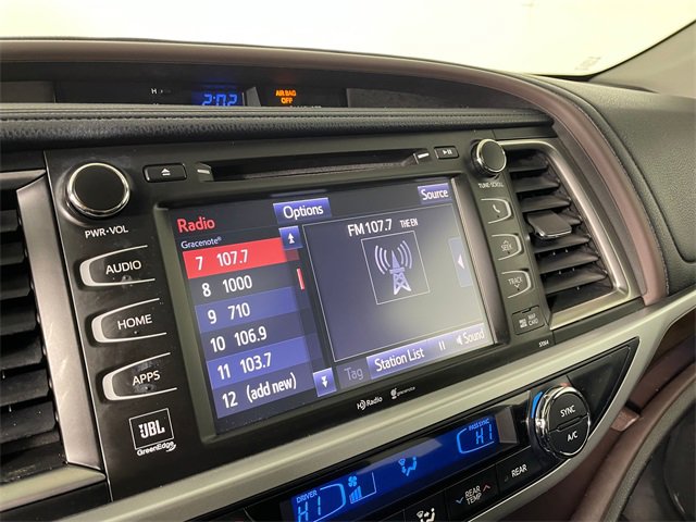 Used 2015 Toyota Highlander Limited image 7
