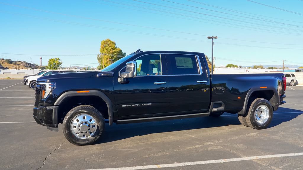 New 2026 GMC Sierra 3500 Denali Ultimate image 8