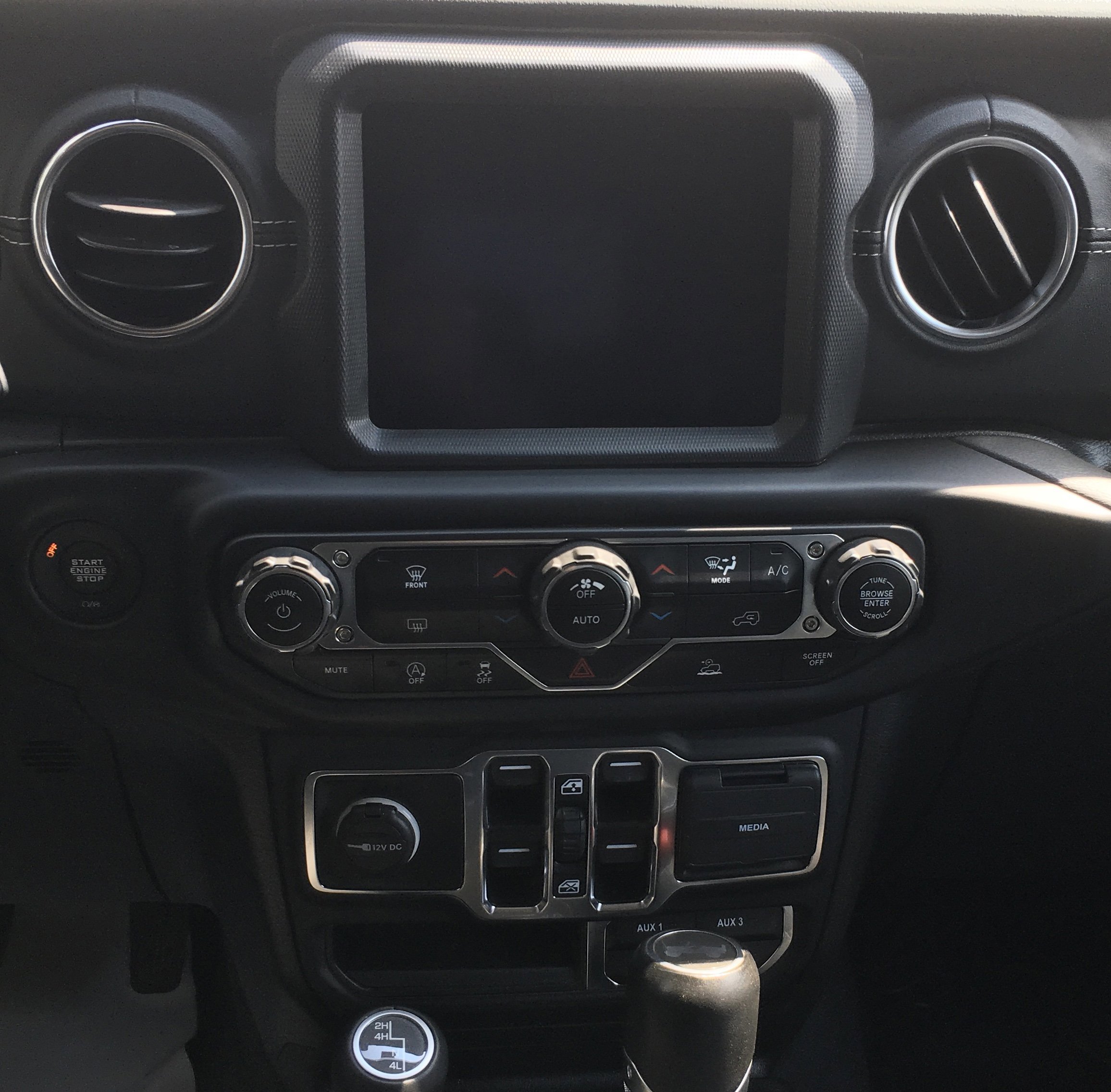 Used 2021 Jeep Wrangler Unlimited Sahara image 11