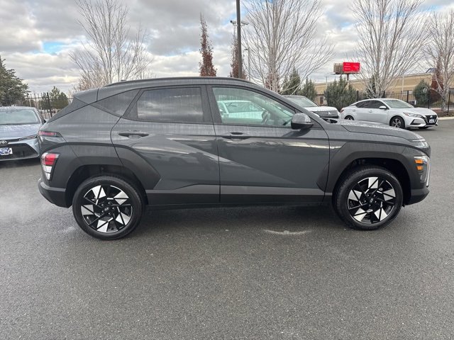 Used 2024 Hyundai Kona SEL image 6