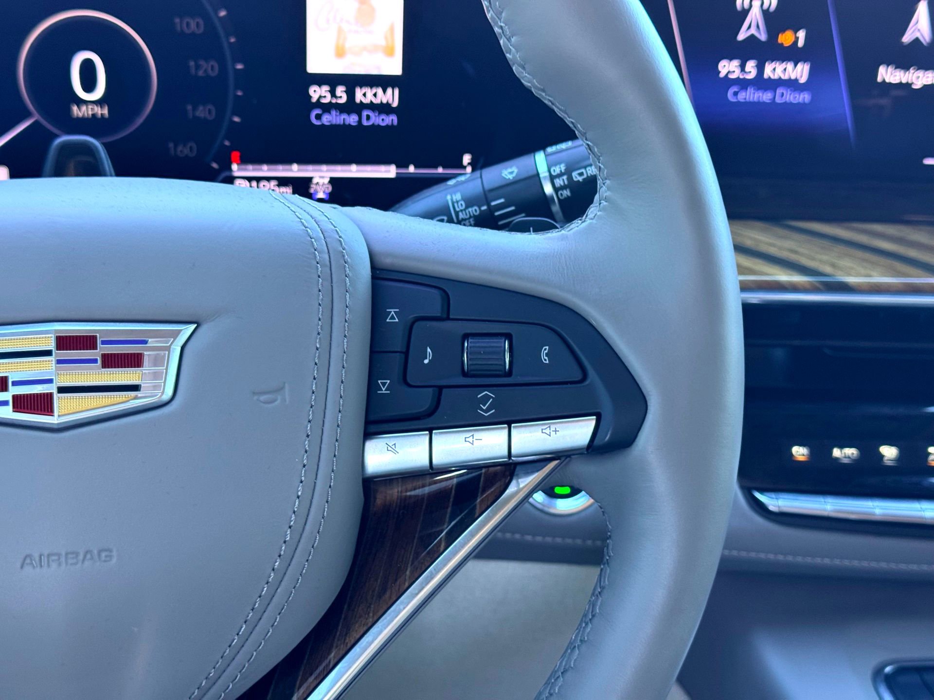 Used 2023 Cadillac Escalade Sport Platinum w/ Heavy-Duty Trailer Package image 30