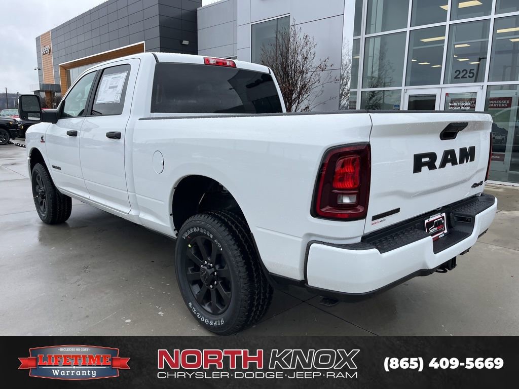 New 2026 RAM 2500 Big Horn AWD/4WD image 17
