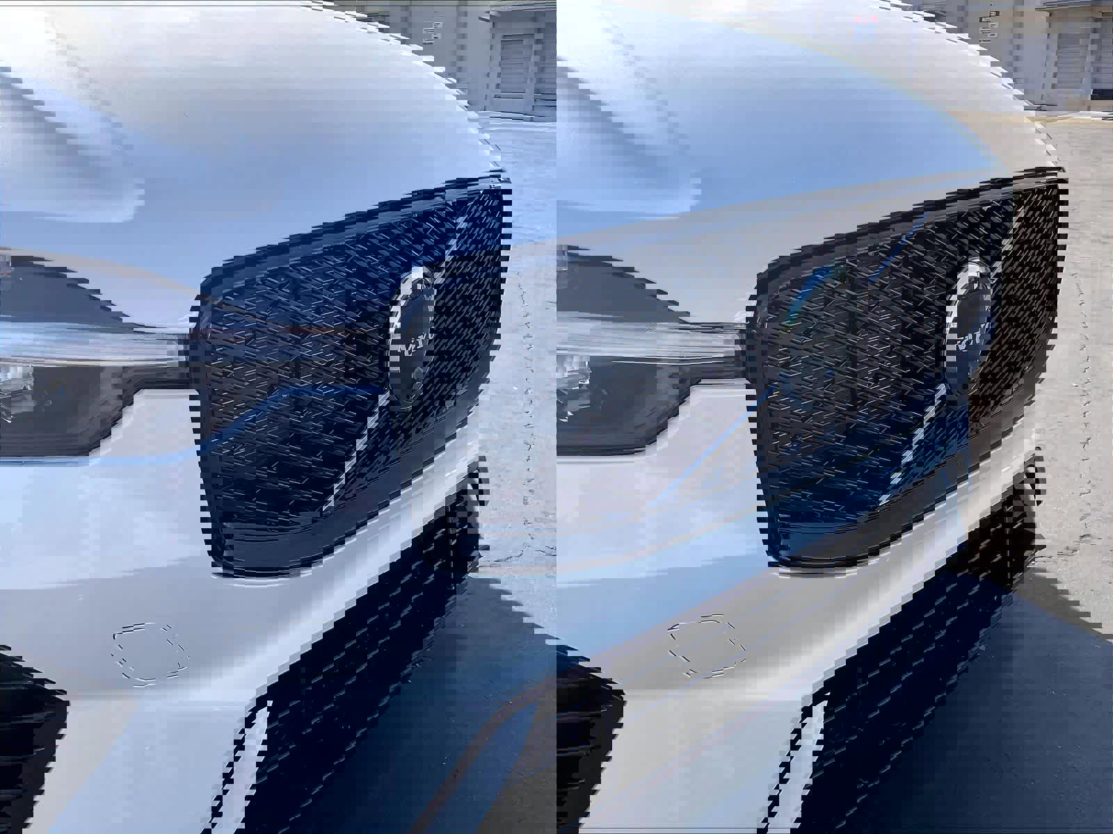 New 2026 Volvo XC60 T8 Ultra w/ Climate Package image 33