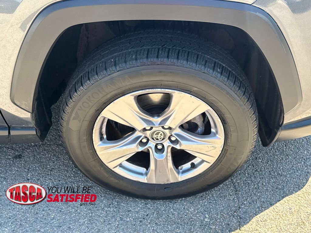 Used 2022 Toyota RAV4 XLE w/ Convenience Package AWD/4WD image 41