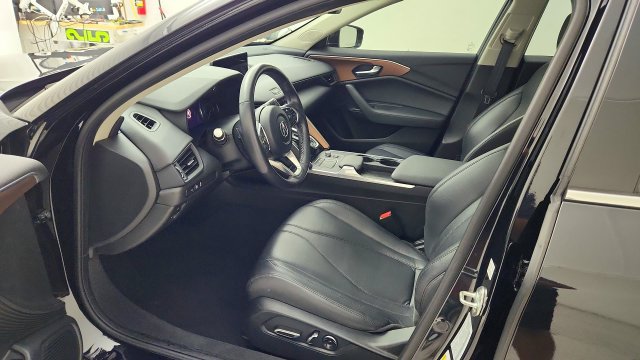 Used 2021 Acura TLX FWD image 9
