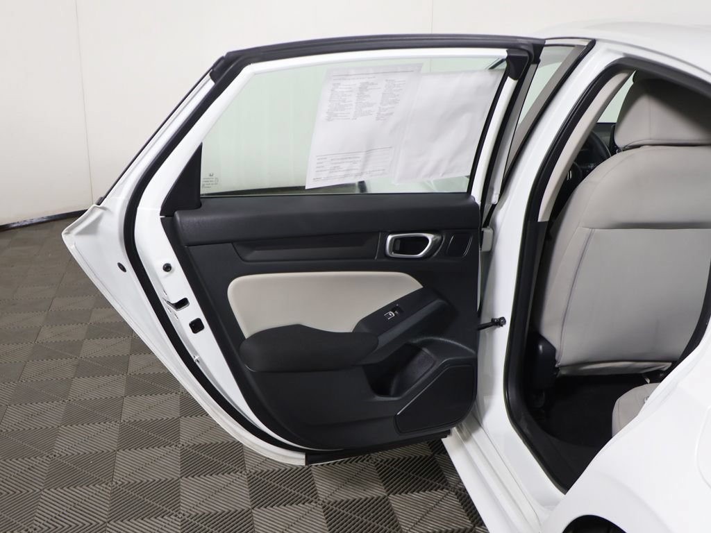 Used 2023 Honda Civic LX image 17