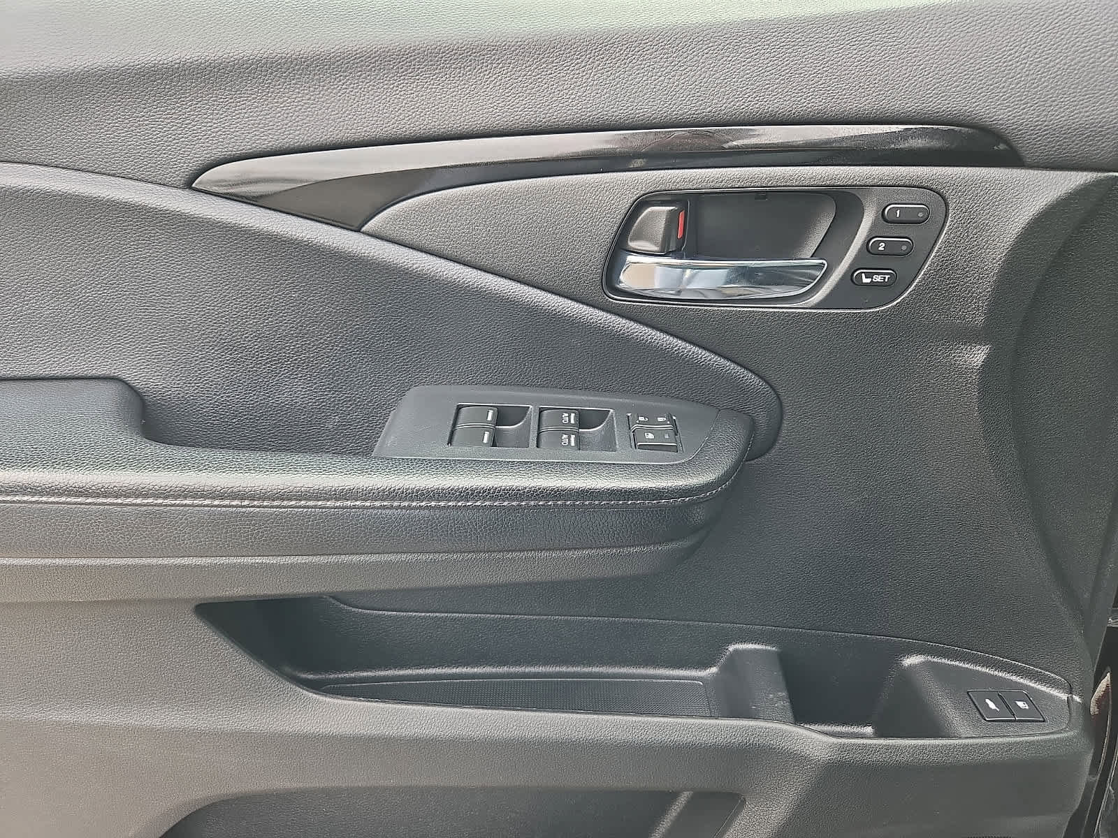 Certified 2020 Honda Passport Elite image 14