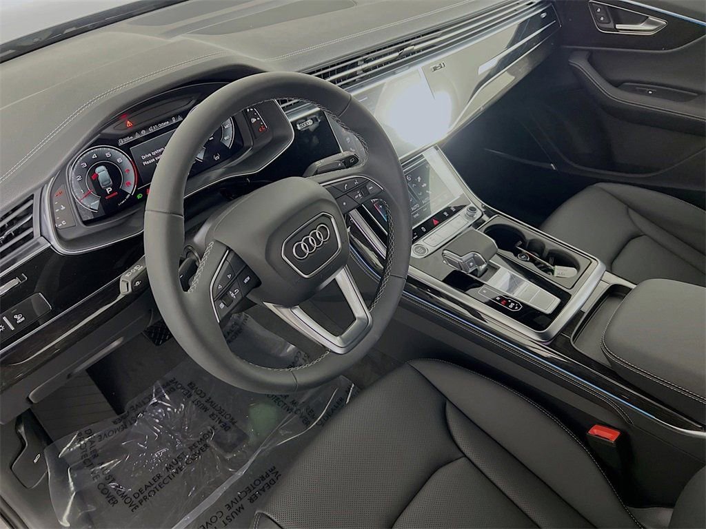 New 2026 Audi Q7 3.0T Premium Plus AWD/4WD image 9