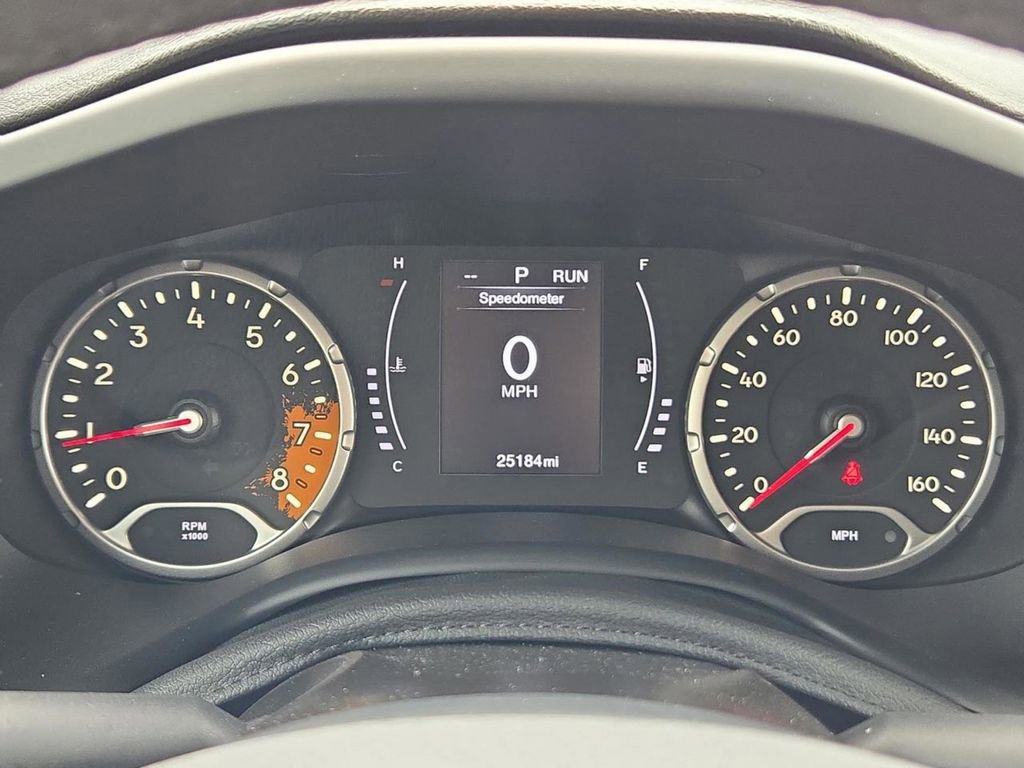 Used 2018 Jeep Renegade Latitude image 24