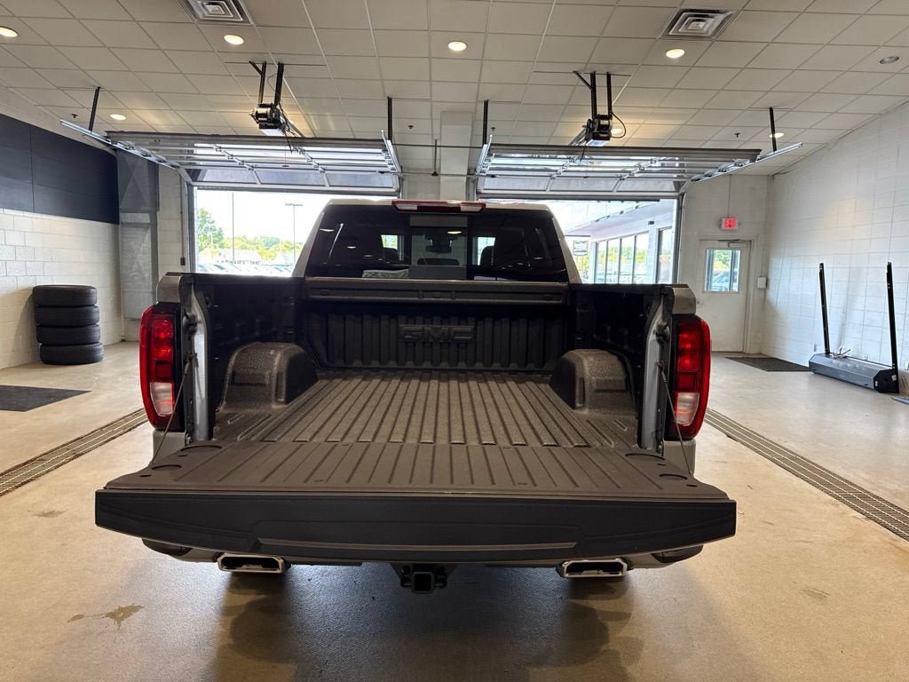 New 2026 GMC Sierra 1500 Elevation w/ Elevation Premium Package AWD/4WD image 17