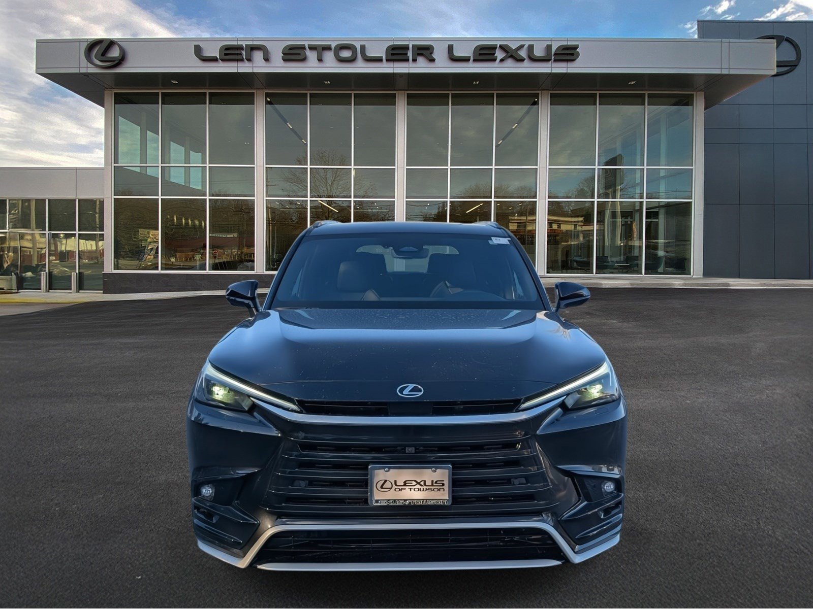 New 2026 Lexus TX 500h AWD image 6