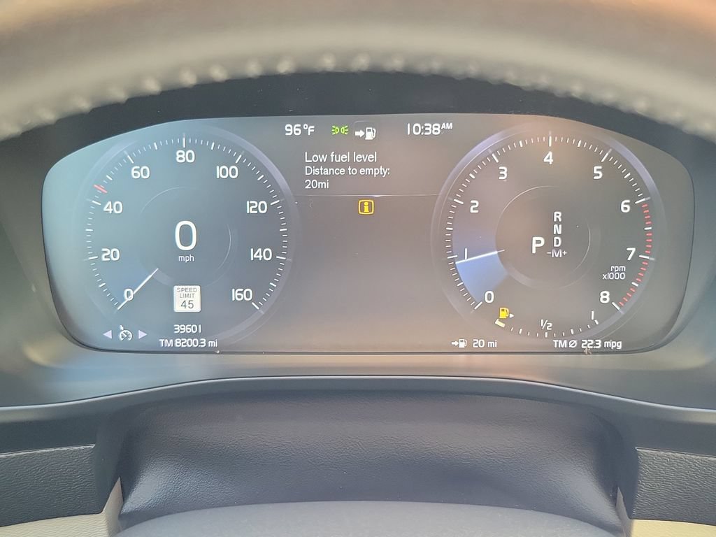 Used 2021 Volvo XC40 T5 Inscription AWD/4WD image 25