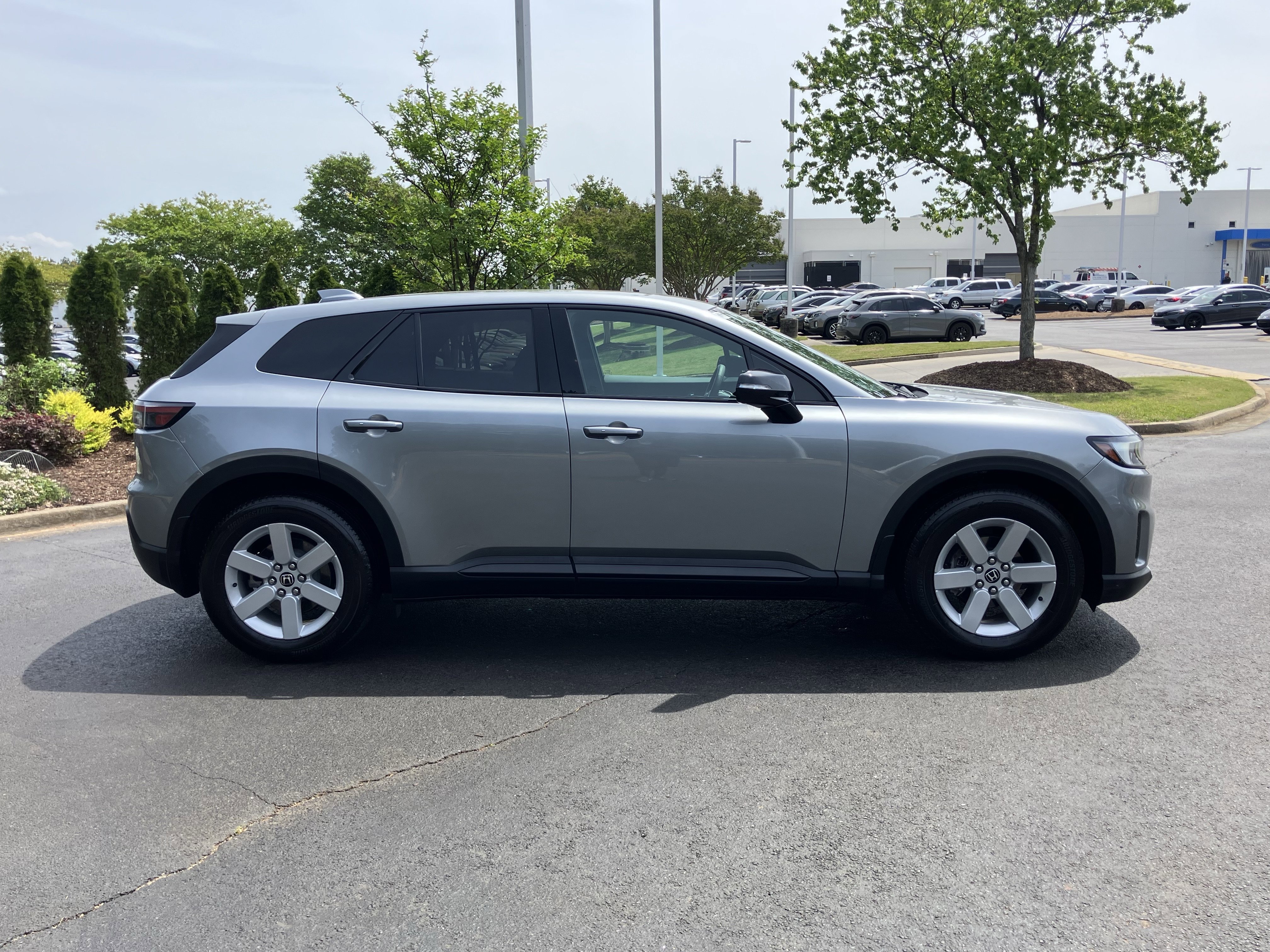 Used 2024 Honda Prologue EX image 11