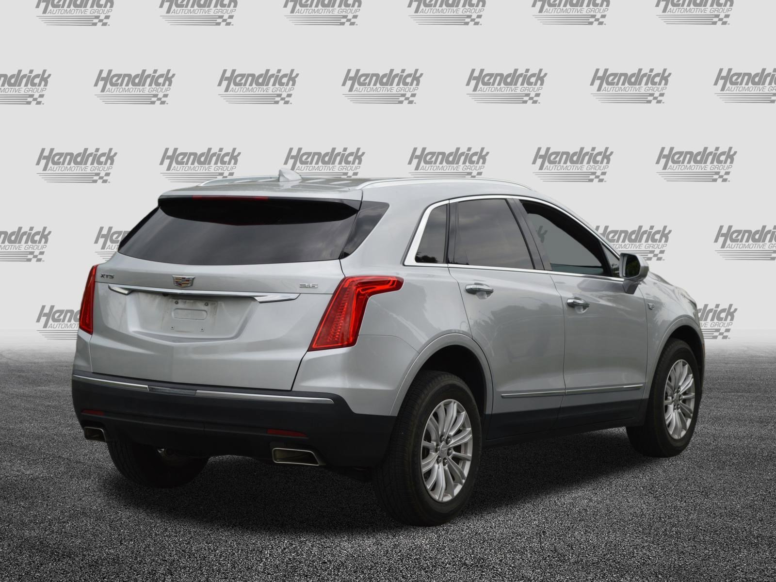 Used 2018 Cadillac XT5 FWD image 10