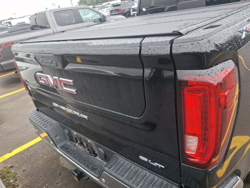 Used 2019 GMC Sierra 1500 SLT w/ SLT Premium Plus Package AWD/4WD image 8